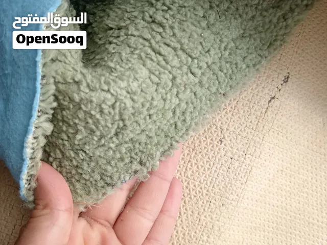 موكيت بحاله جيده