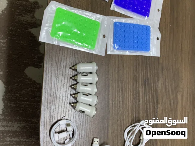 حامل هاتف و شواحن و راس شاحن لل سيارة اقرا الوصف