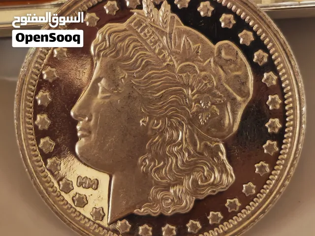مجموعة مميزة من الفضة الخالصة 999