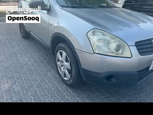 نيسان قشقاي 2008 بحاله جيده مالك اول