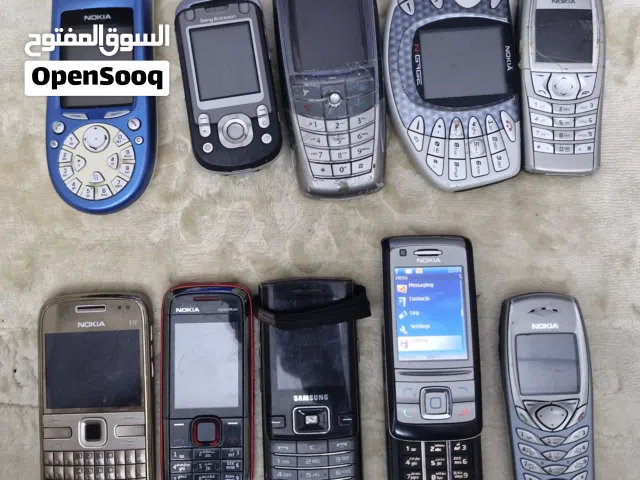 classic Nokia mobile phones for personal collection or parts use only