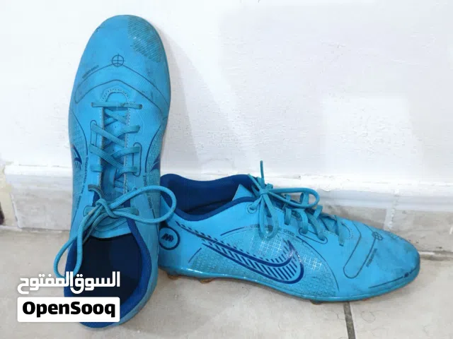 Nike Mercurial Vapor 14 size 42.5 euro football shoes Club multi ground