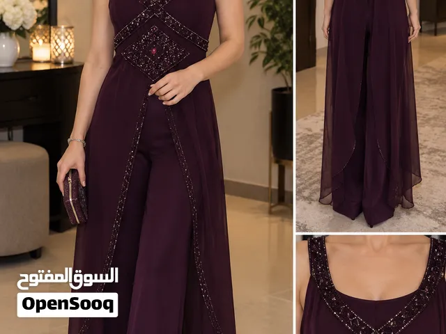 فساتين للبيع
