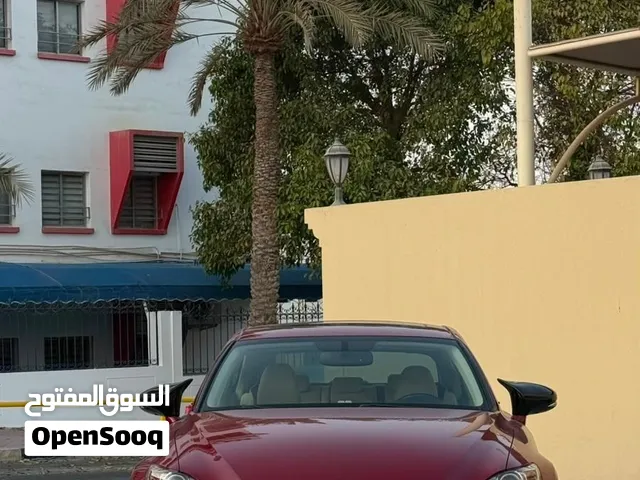للبيع لكسز is 250 عليه بمبر f sport
