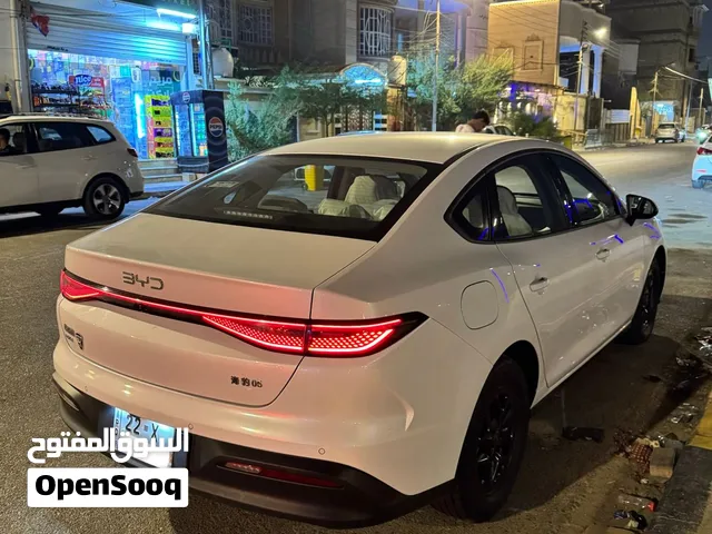 2025 BYD سيل 5