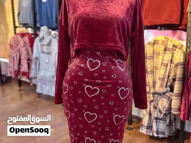 كاش حريمي قطيفه استراس شيك اوي