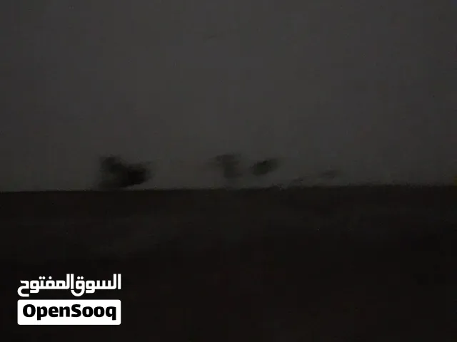 مخزن ارضي المساحه 8لبن في موقع مناسب وقريب من الخدمات العرض لمدع محدوده