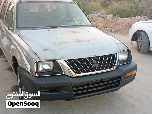 متسوبيشي ملتزمة زواق الدار بحالة جيدة