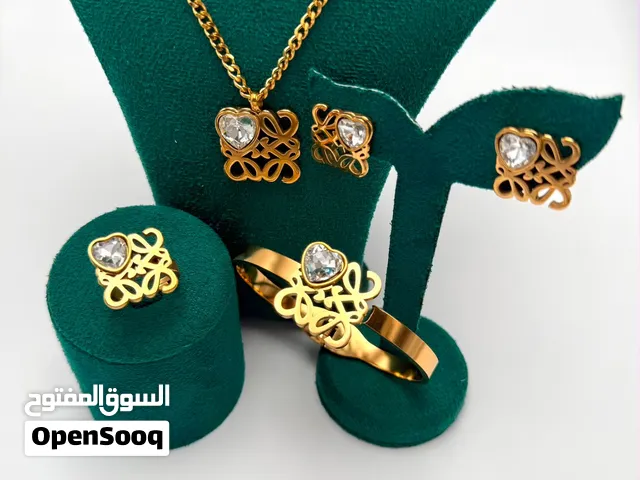 Elegant Gold Butterfly Jewelry Set for Women – Necklace, Earrings, Ring & Bracelet