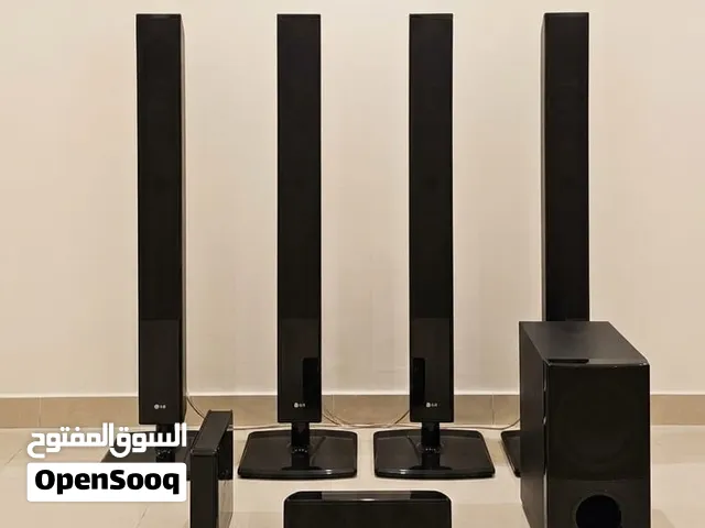 بيع سماعات  SH95TA-C LG :-وبيع اجهزة  : Yamaha Guitar Amplifier (Practice Amp- Roland cube 60