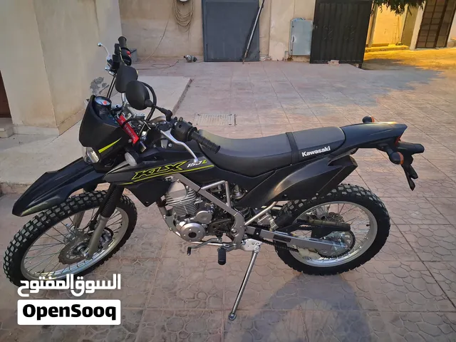 كوازاكي klx  150 cc