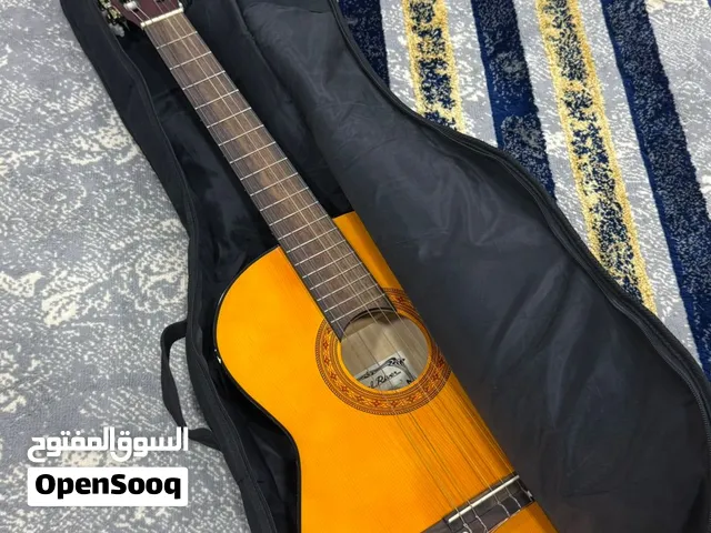 جيتار كلاسك للبيع بيعه مستعجله