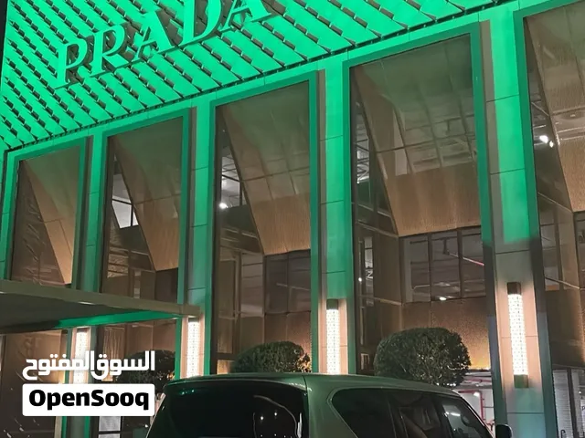 نيسان بلاتينوم LE