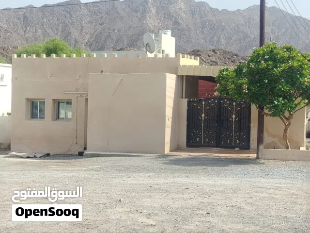 منزل للبيع في سمائل (فيحه)