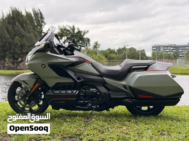 2021 Honda Gold Wing Tour Automatic DCT,clean and perfect bike with low miles,1800cc contact me for