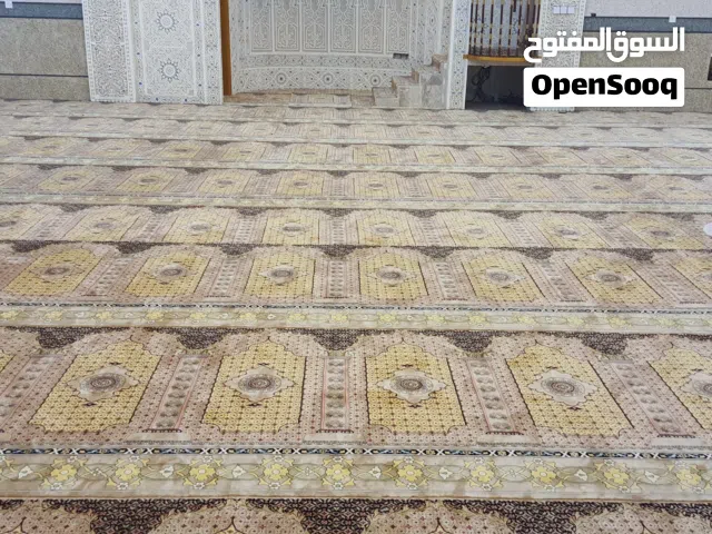 نقل وتوريد وتركيب جميع انواع سجاد المساجد الإيراني والتركي لجميع ولايات السلطنة افضل الأسعار وجودة