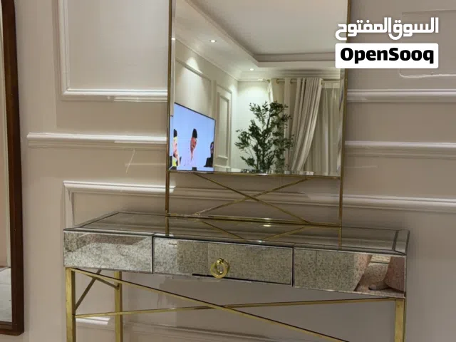 كونسول مدخل مع مرآة .. Mirrored Console Table with Gold Frame