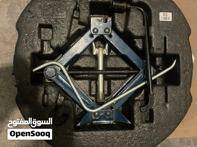 جك و مفتا جنط وشنقل سحب مع الفلينة