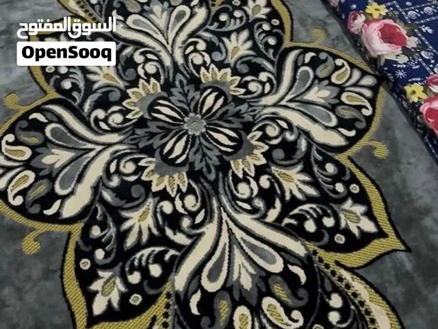 فرشه رصاصيه 2،50 فاصله 2،50 نضيفه