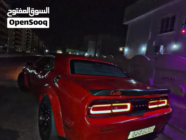 دوج جالنجر احمر