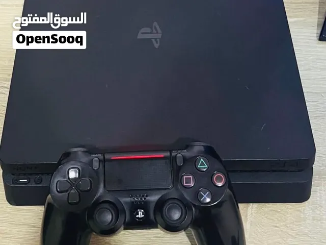 بلايستيشن 4 فات مع ايدتين اصليه+ كوبي+ سيدي GTA