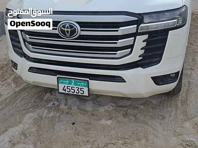Used Toyota Land Cruiser in Abu Dhabi