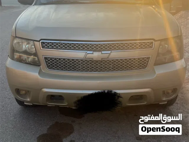 للبيع قطع غيار تاهو موديل 2008