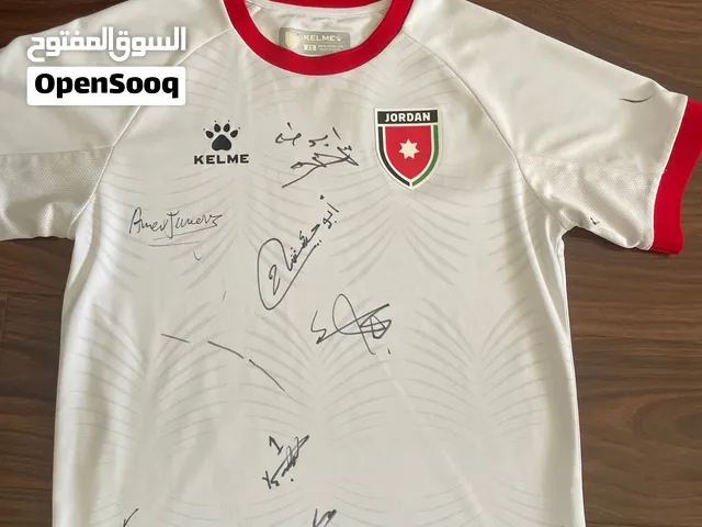 used signed jordan national team shirt