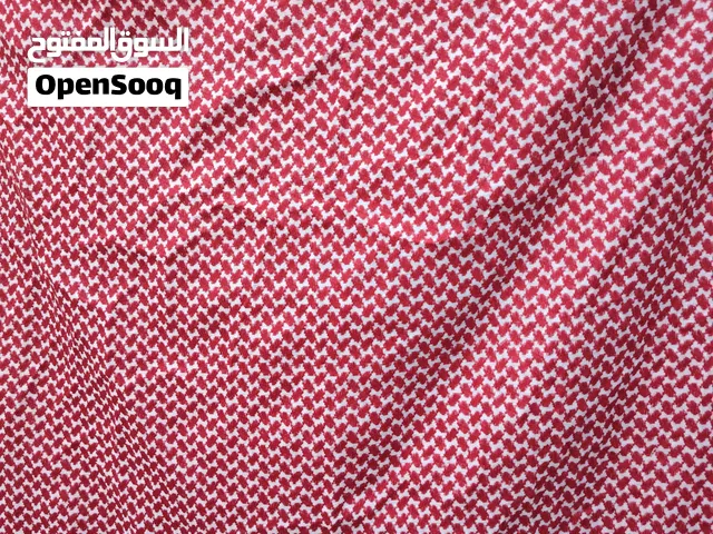 اقمشة شماغات احمر و أسود
