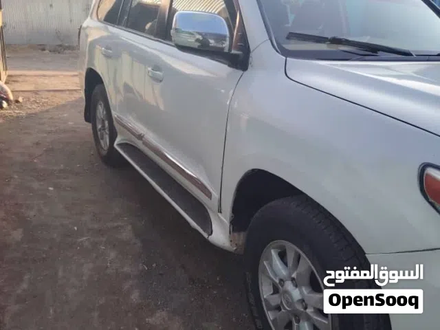 للبيع لاند كروزر شاذ 2013