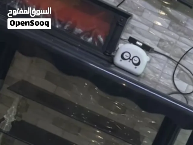 طاولة شاشة