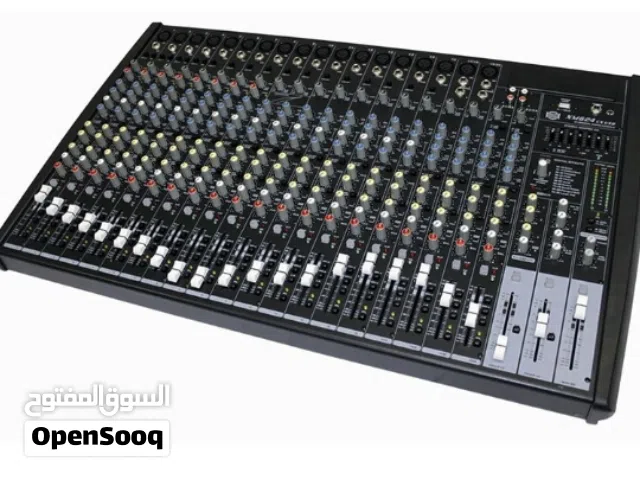 24 channel mixer with USB and 100 Digital Effects