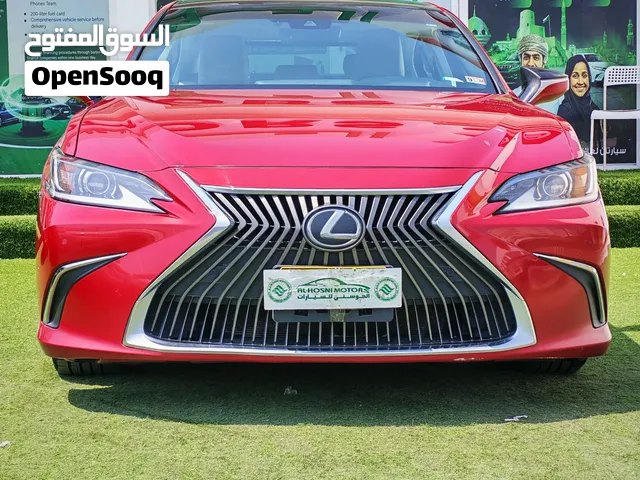 لكزس ES350 2019 الترا لكشري فول مواصفات بانوراما كلين تايتل بدون حوادث وتسجيل جديد ومسرفس بالكامل..