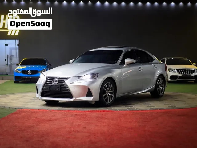 LEXUS IS 300 2018 – GCC SPEC