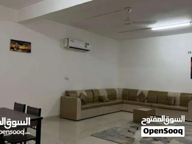 شقق وغرف للإيجار الشهري والسنوي مقابل بيلو بجانب مركز النهضة جميع الخدمات