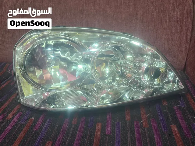 متااح تك لايت امامي جديد غير مستخدم كلش بلجيس سعره 35 الف وبي مجال