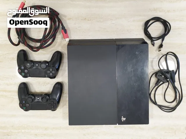للبيع PS4 سوني 4 سعة 500 جيجا مع يدين تحكم السعر: 750 ريال قابل للتفاوض بالمعقsony 4 نظيف جدا جدا