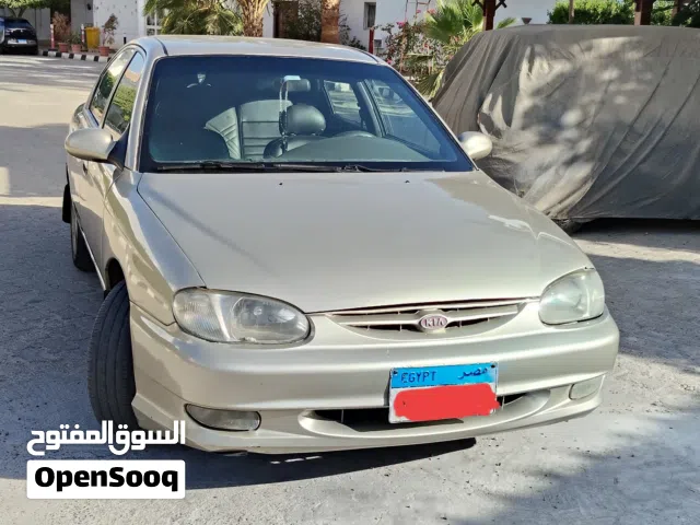 : لقطة لعشاق الحالات النظيفة.. كيا سيفيا 2 موديل 2000 فابريكة دواخل تفاصيل الإعلان: يا جماعة، العرب