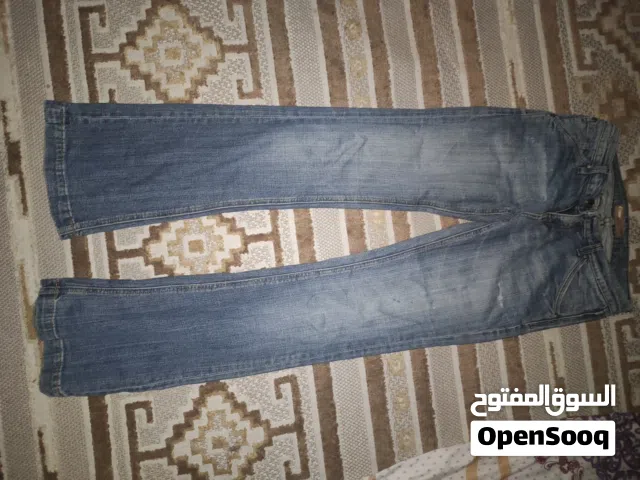 بنطرون flare-bootcut نسائي ماركة Etam العالميه الي يجي من فوك ضيك ومن جوا واسع قياس 29-30