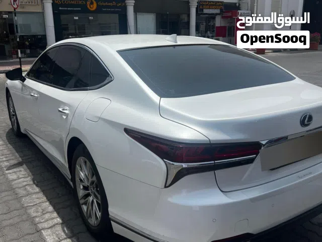 لكزس LS500 نظيفة جدا 2018