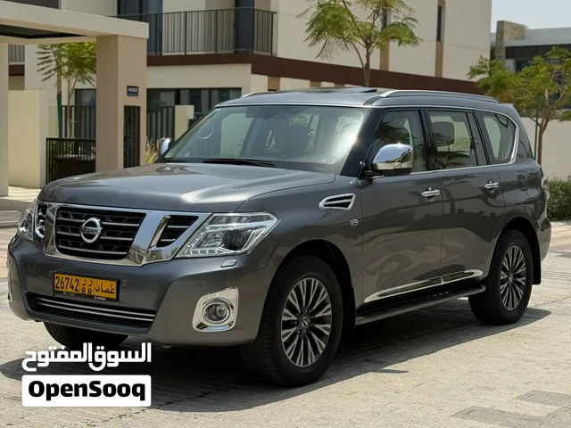 للبيع نيسان باترول رقم 1 المحرك الكبير صبغه الوكاله بالكامل بدون حوادث