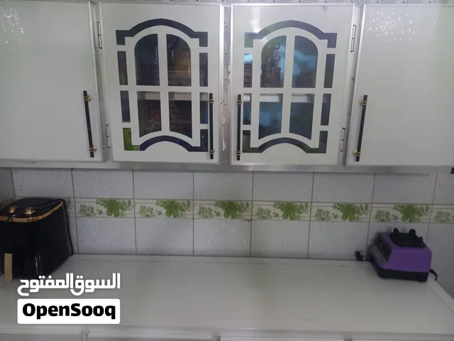 كاونترات المنيوم لون ابيض واسود عصري حديث