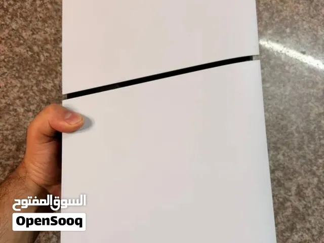 للبيع بلايستيشن 5 سلم 1 تيرابايت (PS5 Slim 1TB) بحالة ممتازه