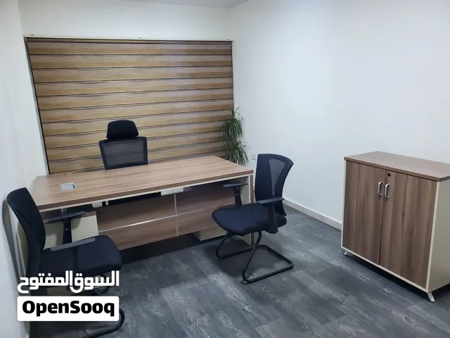 اثاث مكتبي فاخر