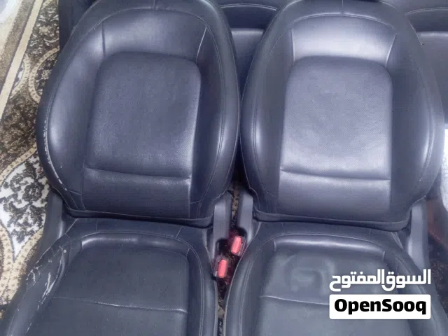 كراسي كونا جلد مستعمل  تحكم قواعد كهرباء امريكي