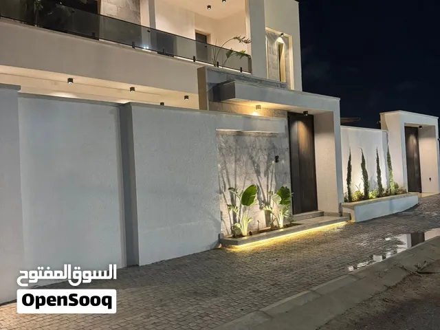 فيلا في الهواري دورين الدور الثاني شقتين مسقوف300 مسطح الارض 500