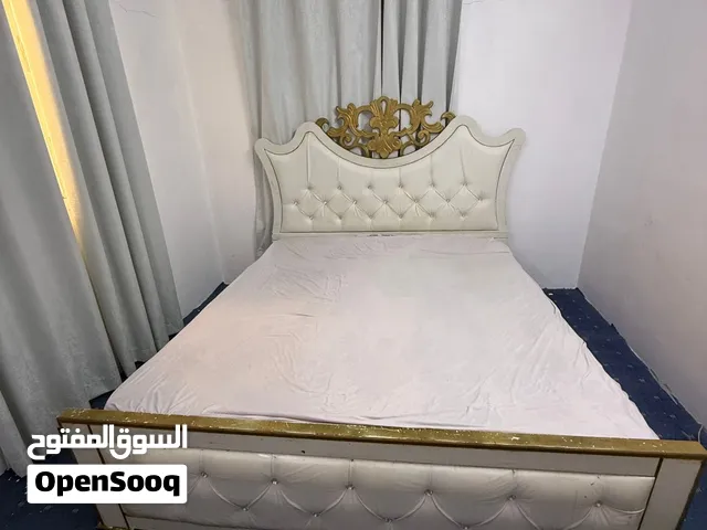 للبيع غرفه نوم