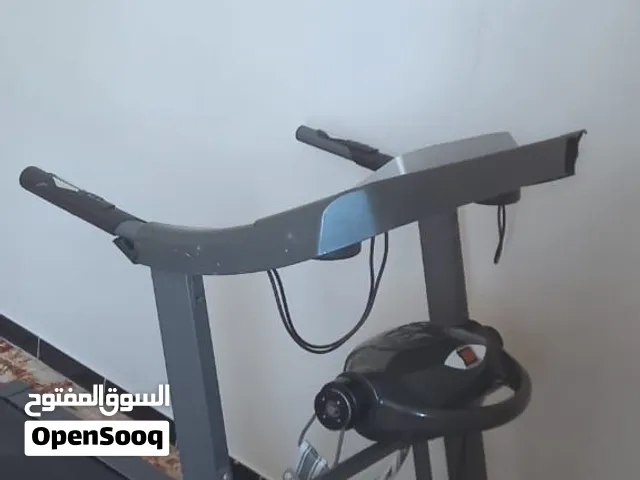 سير جري FOX Fitness مستعمل بحالة ممتازة – 2 حصان