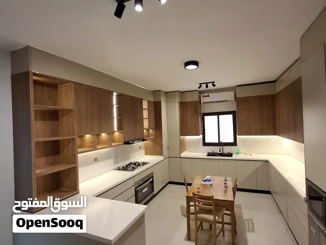مطبخ صاج قطاع خاص السعر للمتر الواحد ارتفاع 220 سم موصفاتنا قطاع خاص فرميكا ارضيات 4 ملي جوانب 2.5 م