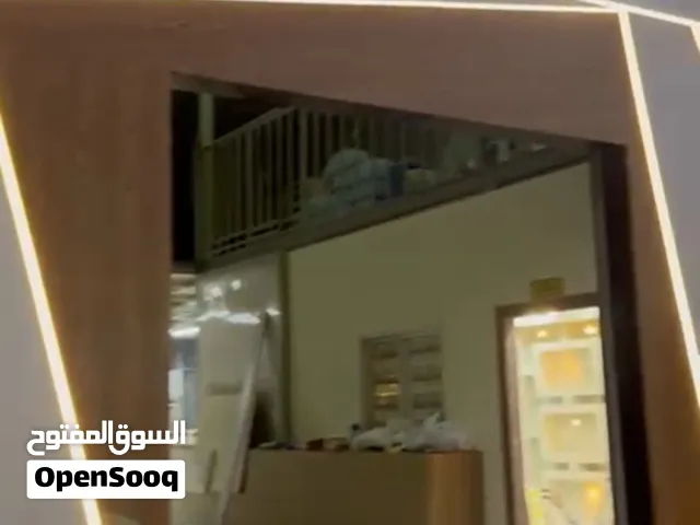 معدات ورشة نجارة كاملة مع الموقع
